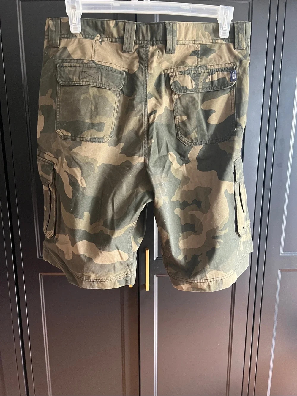 The North Face Men's Camo Cargo Shorts - Olive Green/Tan